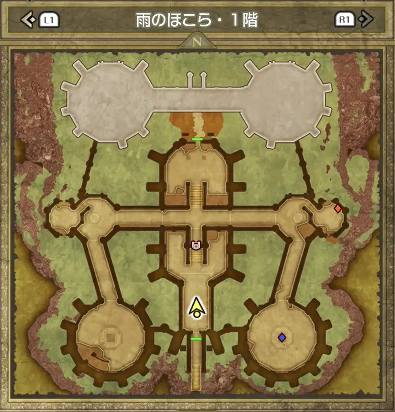 雨のほこら・1階