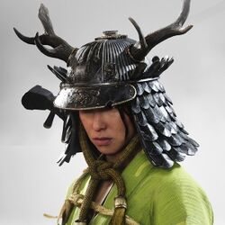 鹿角の兜の画像