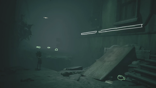 アローンが花に近づき、ロゥが手前から攻撃