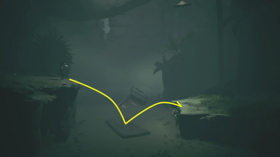 布団を足場に先へ進む