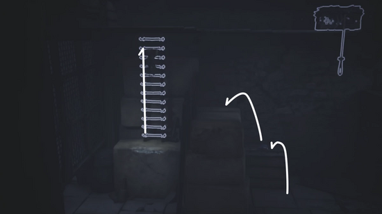 持ち上げ動作後、ハシゴ＆足場を登る