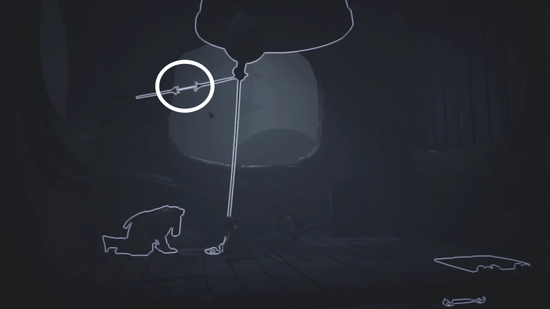 紐を切って鐘を鳴らす