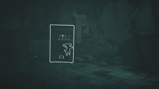 自販機から缶を出す