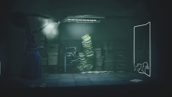 工場長から走って逃げる