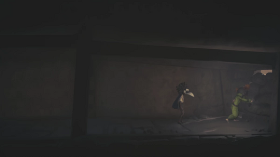 岩をスパナで壊す