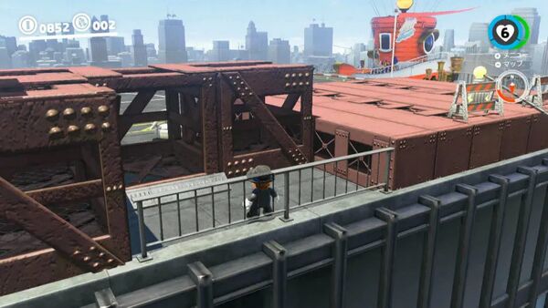 鉄骨トンネルの奥