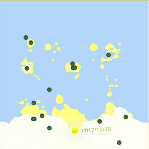 浜辺を臨む ガケの上