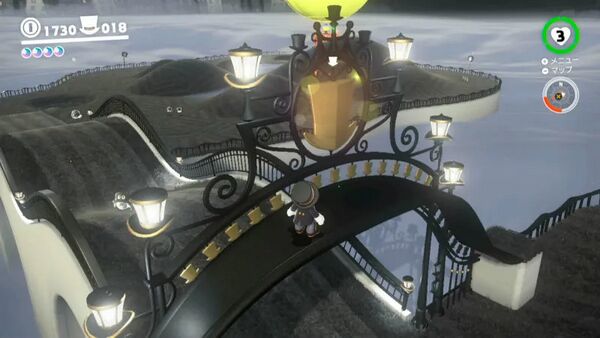 帽子のレリーフをまわして