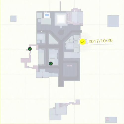 2本の鉄骨に はさまれて