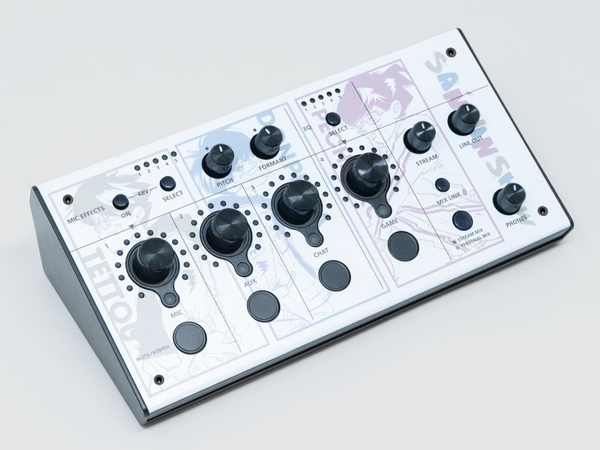 688304702416b LL img 441148 1.jpg