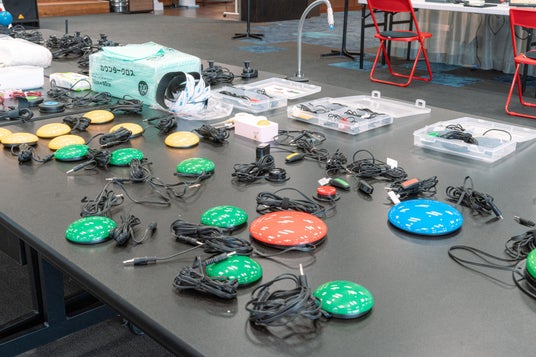 685e718e4cfd0 17003-74-7e2eccb2b17d83ff06d1f9a1a204f16e-3900x2601.jpg