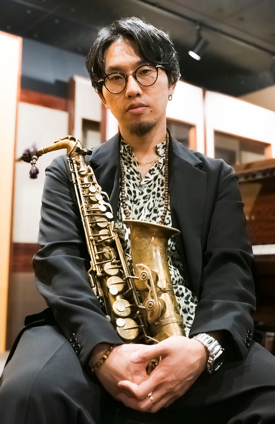 68df89a7e866a 14827-8986-9645703230c0f2c1a06ec4b60f9df083-964x1485.png