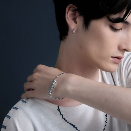 日本ゲーム大賞2025 優秀賞を獲得した 『都市伝説解体センター』初コラボ ファッションアイテムが登場！の画像