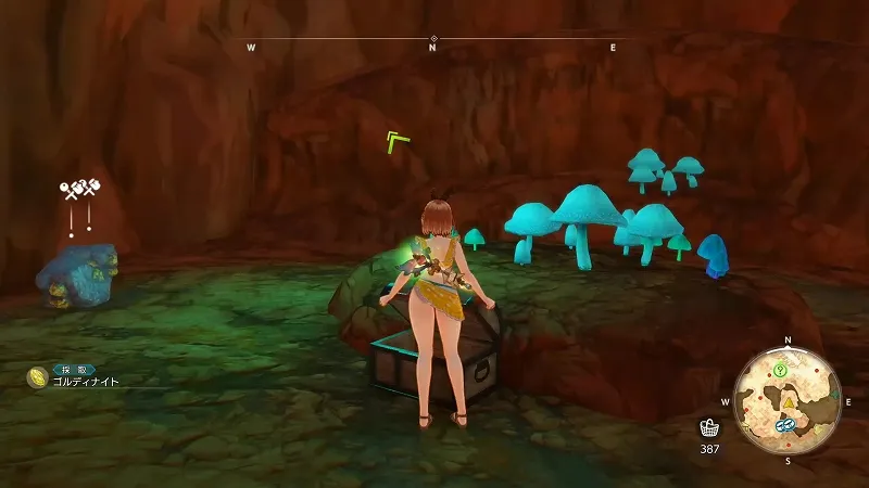 岩山の神木：ゴルディナイト