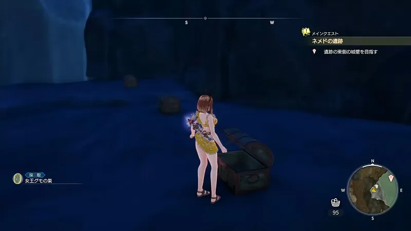 正門前廃墟群：女王グモの巣